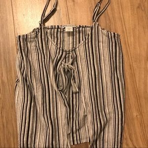 black and white flowy tank